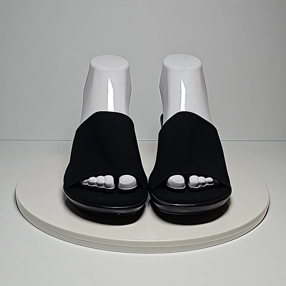 NWOT Onex Rory Italy Black Stretch Wedge Slide Sandals Comfort 9 Lightweight
